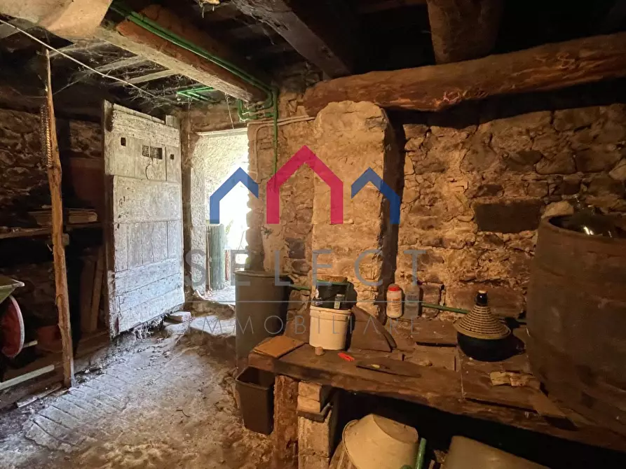 Immagine 17 di Appartamento in vendita  a Bagni Di Lucca