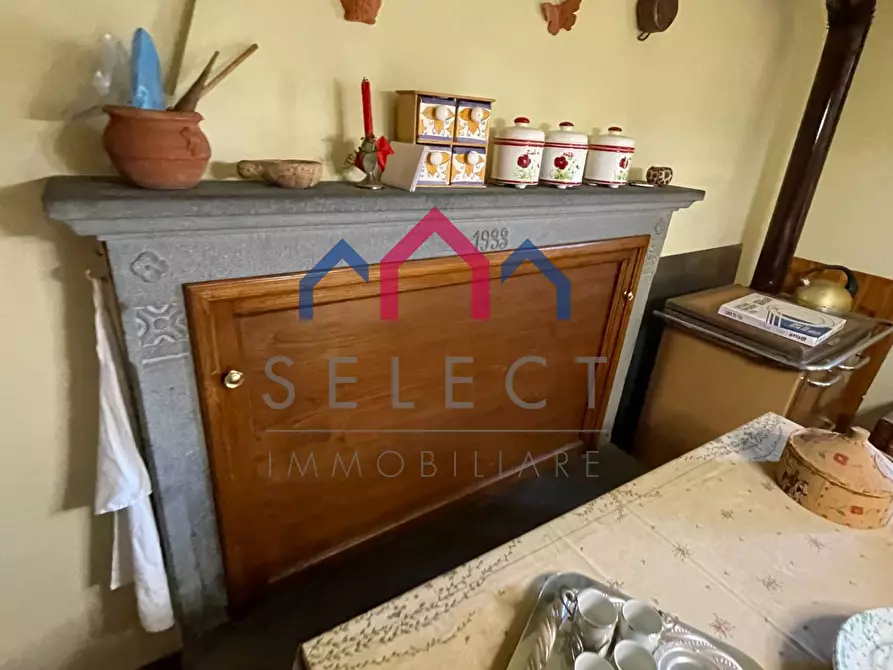 Immagine 30 di Appartamento in vendita  a Bagni Di Lucca