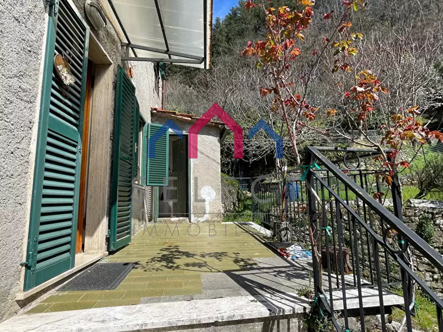 Immagine 19 di Appartamento in vendita  a Bagni Di Lucca