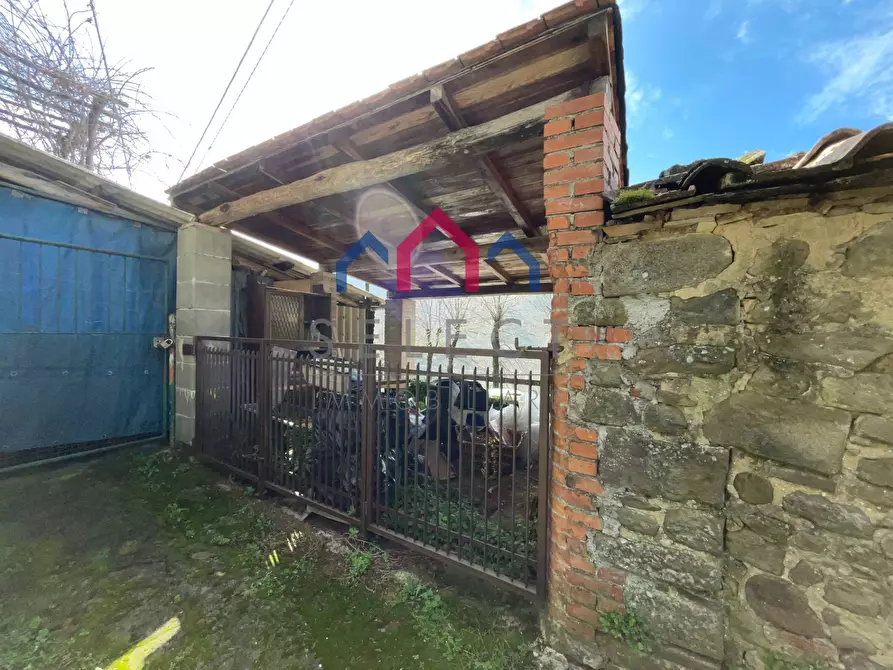 Immagine 31 di Terratetto in vendita  a Bagni Di Lucca
