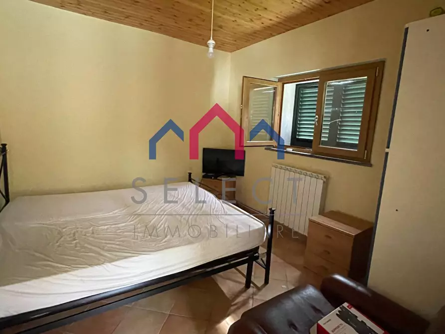 Immagine 57 di Agriturismo in vendita  a Gallicano