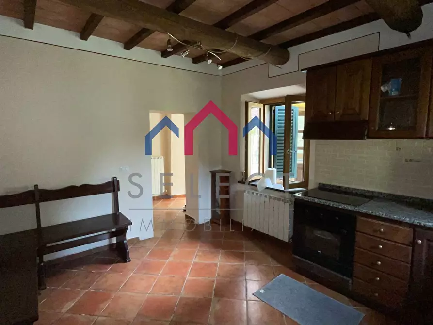 Immagine 55 di Agriturismo in vendita  a Gallicano