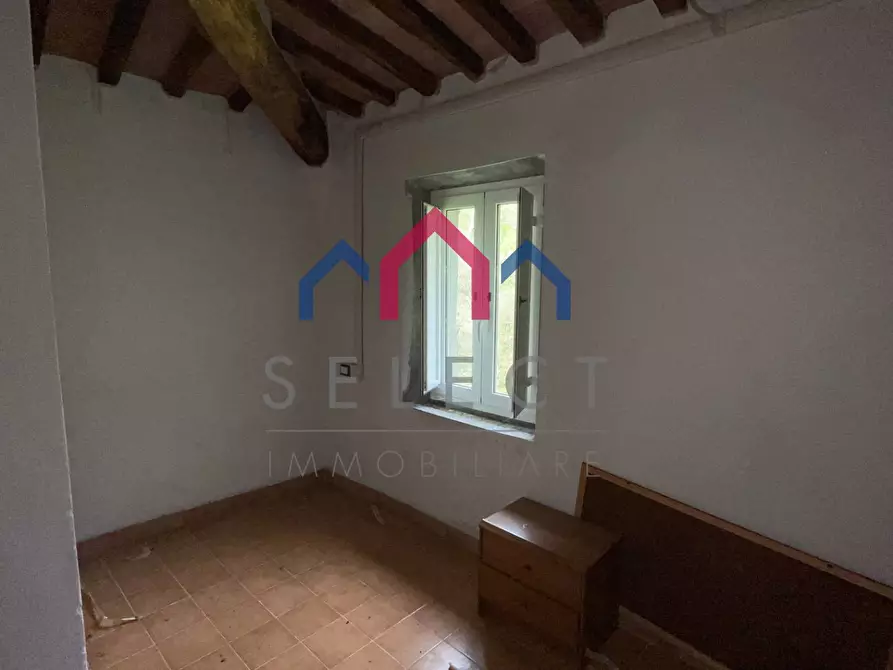 Immagine 66 di Agriturismo in vendita  a Gallicano