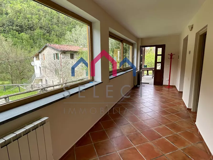 Immagine 50 di Agriturismo in vendita  a Gallicano