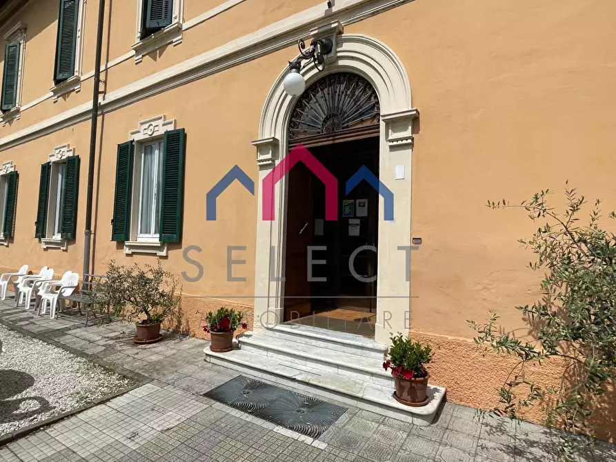 Immagine 13 di Albergo/B&B/Residence in vendita  a Barga