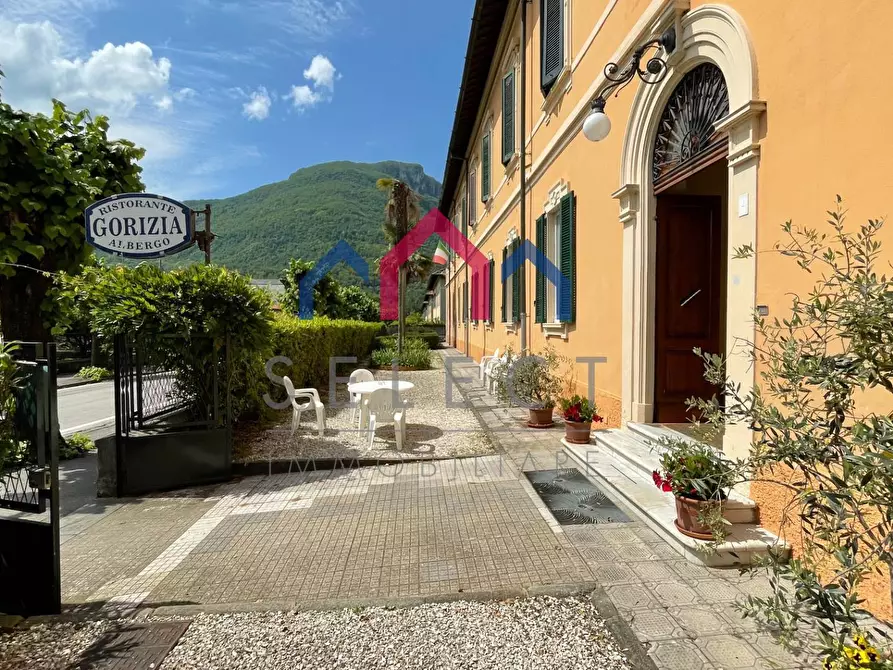 Immagine 2 di Albergo/B&B/Residence in vendita  a Barga