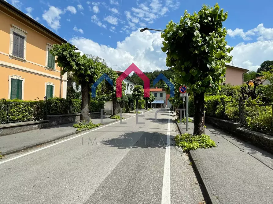 Immagine 23 di Albergo/B&B/Residence in vendita  a Barga