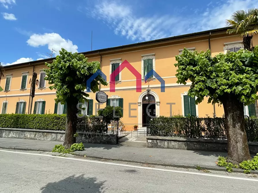 Immagine 20 di Albergo/B&B/Residence in vendita  a Barga