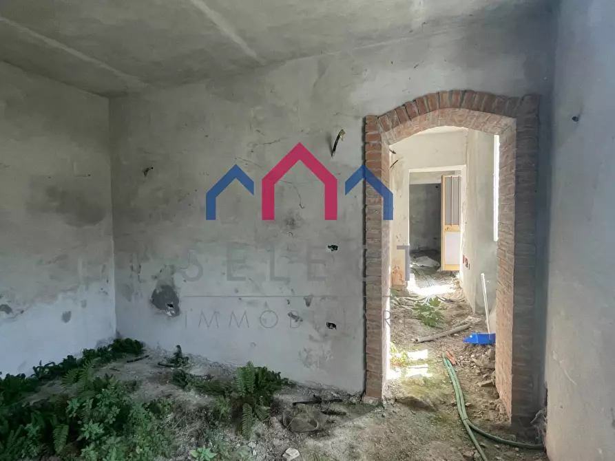 Immagine 19 di Rustico / casale in vendita  a Minucciano