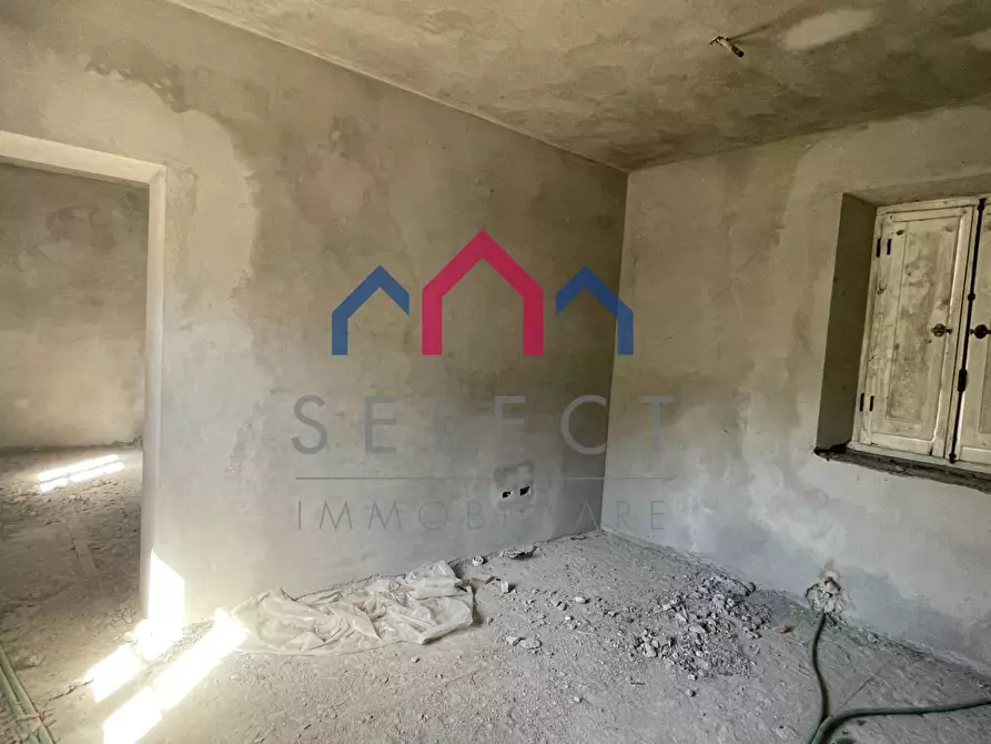 Immagine 34 di Rustico / casale in vendita  a Minucciano