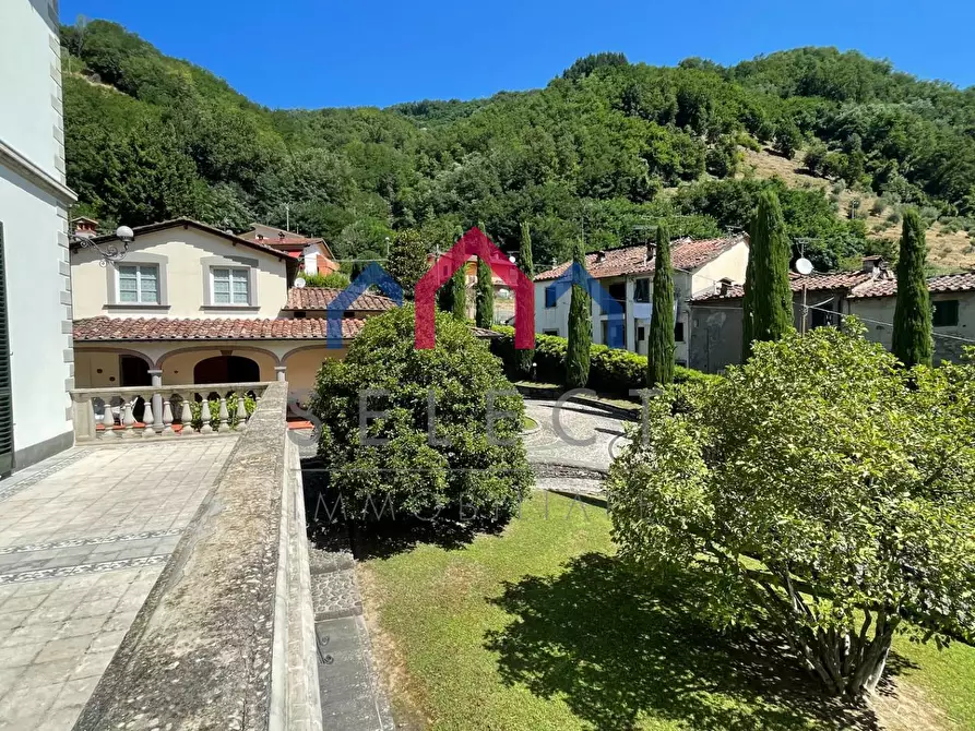 Immagine 30 di Villa in vendita  a Bagni Di Lucca