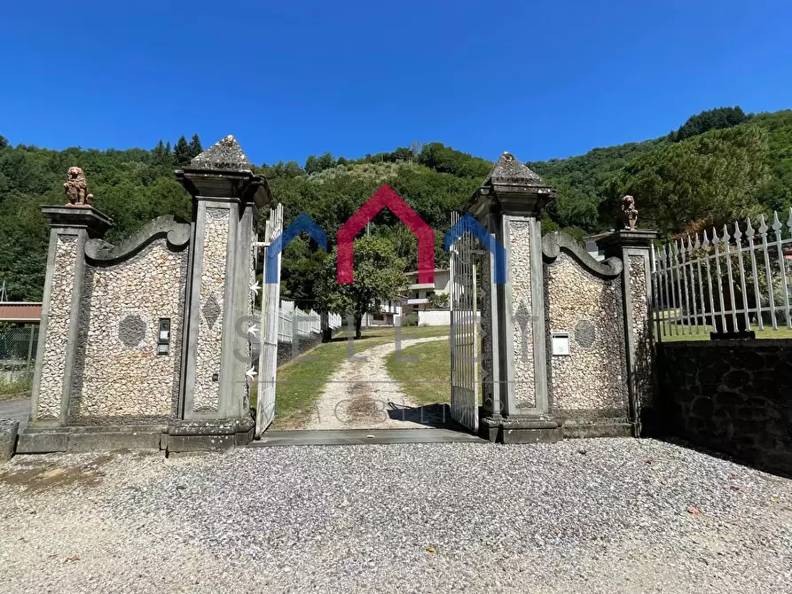 Immagine 77 di Villa in vendita  a Bagni Di Lucca