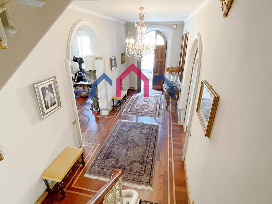 Immagine 32 di Villa in vendita  a Bagni Di Lucca