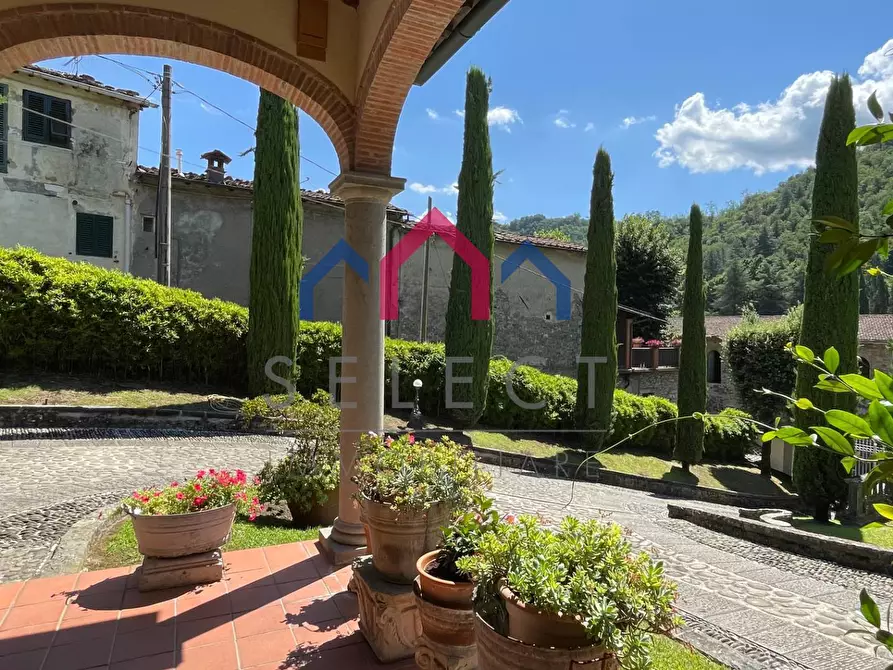 Immagine 14 di Villa in vendita  a Bagni Di Lucca