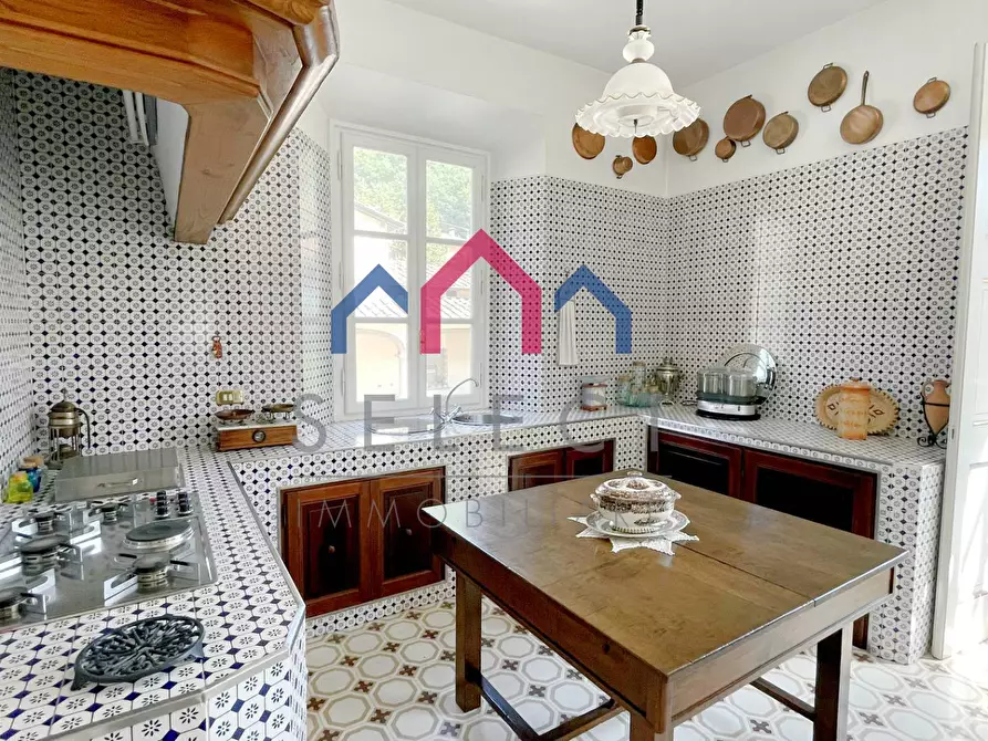 Immagine 26 di Villa in vendita  a Bagni Di Lucca