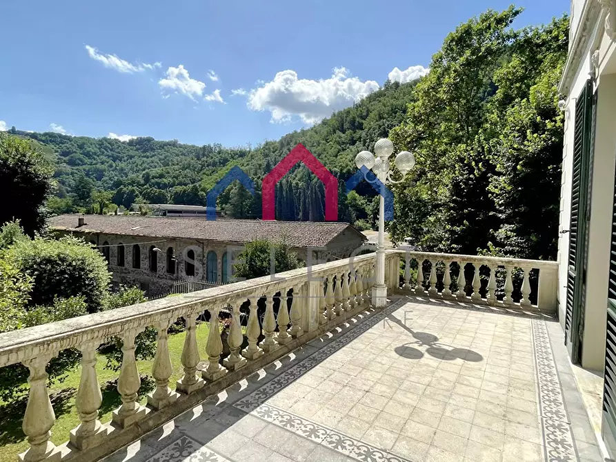 Immagine 28 di Villa in vendita  a Bagni Di Lucca