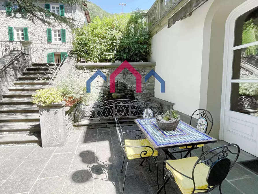 Immagine 58 di Villa in vendita  a Bagni Di Lucca
