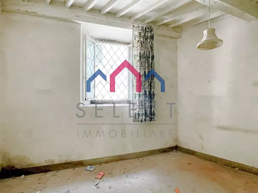 Immagine 17 di Appartamento in vendita  a Bagni Di Lucca