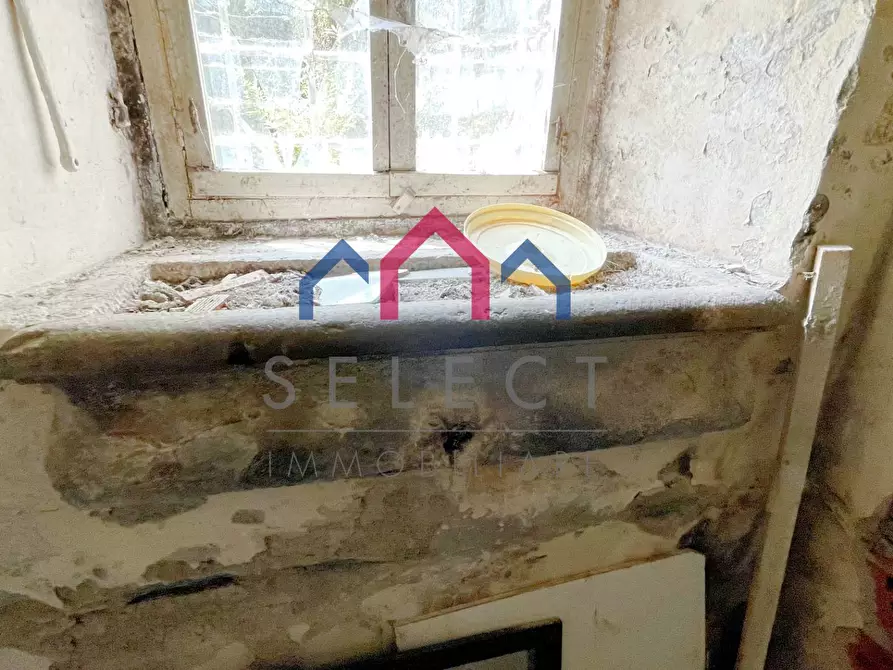 Immagine 10 di Appartamento in vendita  a Bagni Di Lucca