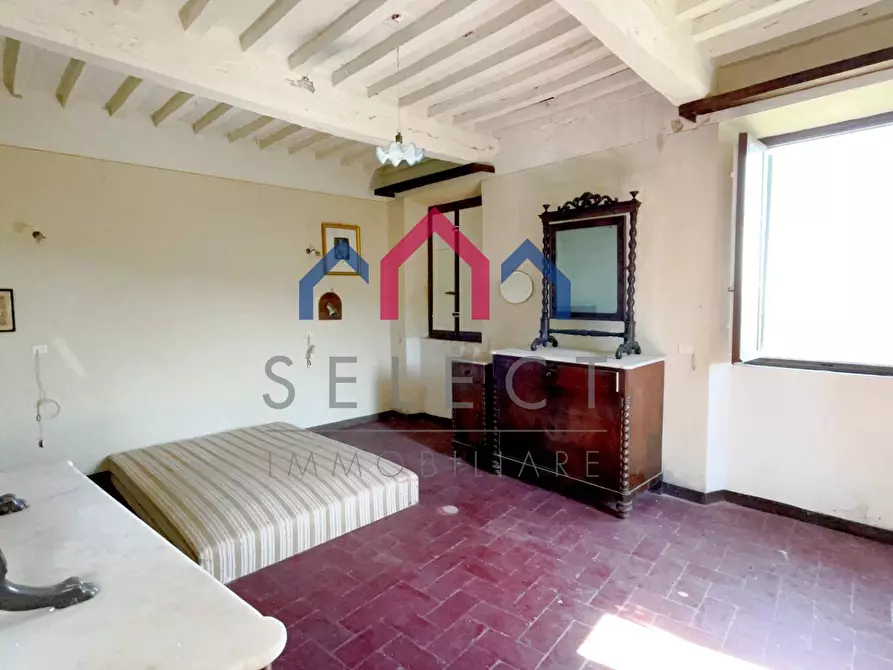 Immagine 65 di Villa in vendita  a Pescaglia