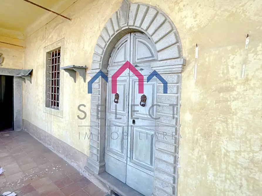 Immagine 16 di Villa in vendita  a Pescaglia