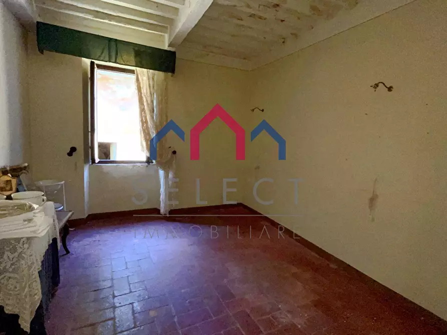 Immagine 62 di Villa in vendita  a Pescaglia