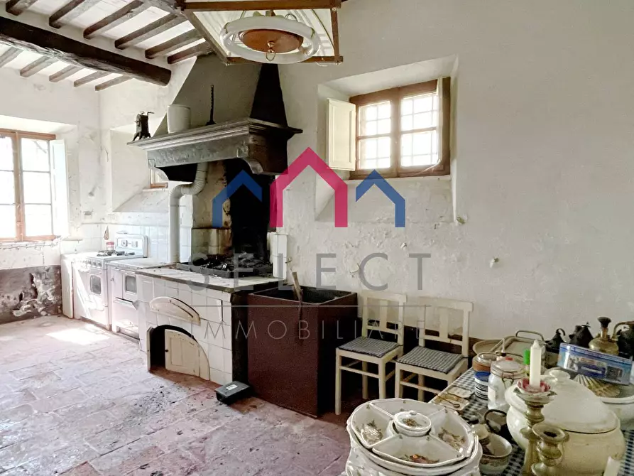Immagine 29 di Villa in vendita  a Pescaglia