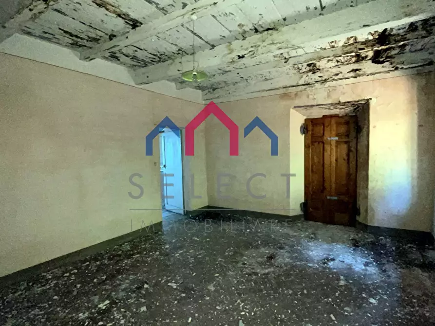 Immagine 118 di Villa in vendita  a Pescaglia