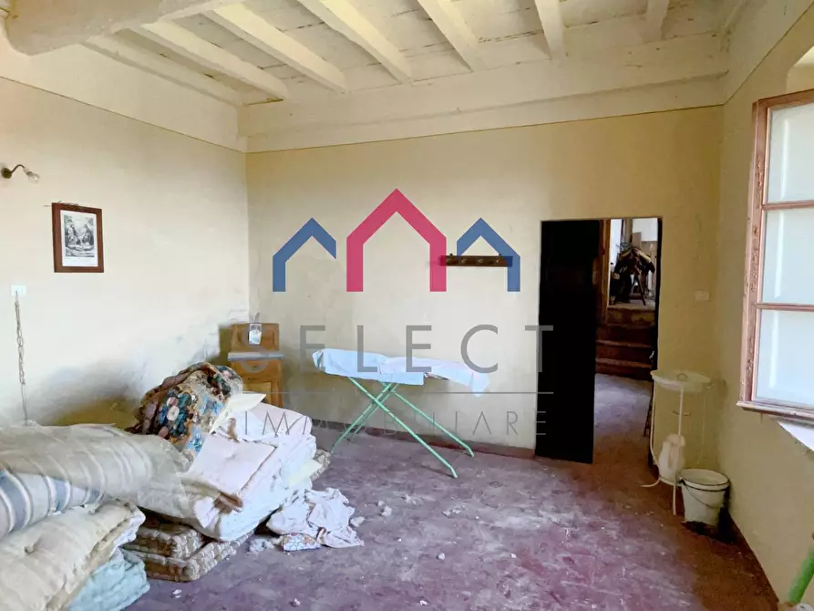 Immagine 48 di Villa in vendita  a Pescaglia