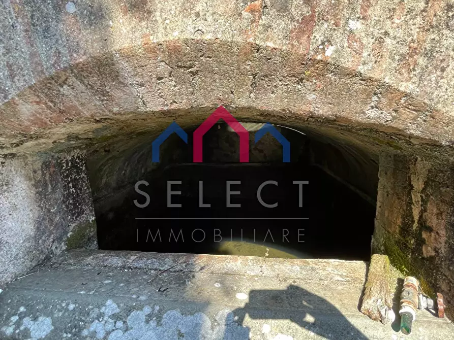 Immagine 102 di Villa in vendita  a Pescaglia