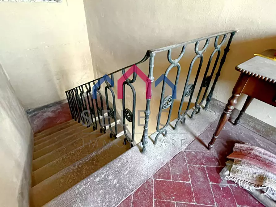 Immagine 54 di Villa in vendita  a Pescaglia