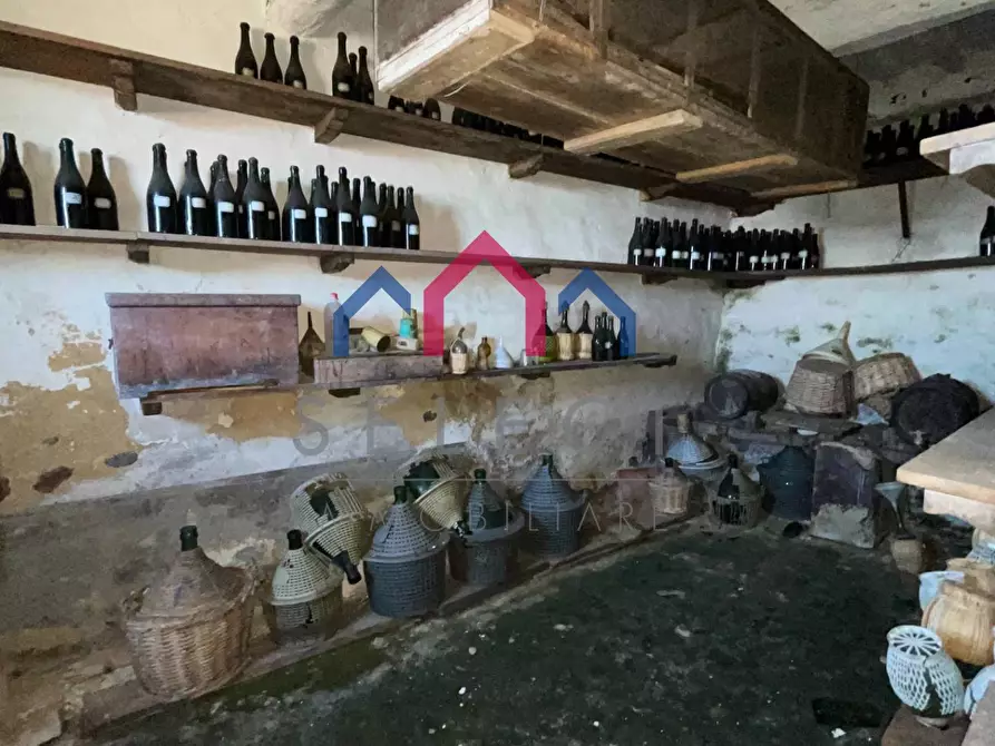 Immagine 75 di Villa in vendita  a Pescaglia