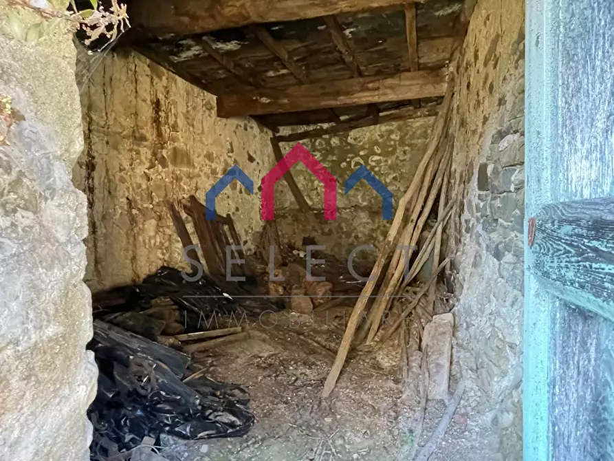 Immagine 108 di Villa in vendita  a Pescaglia