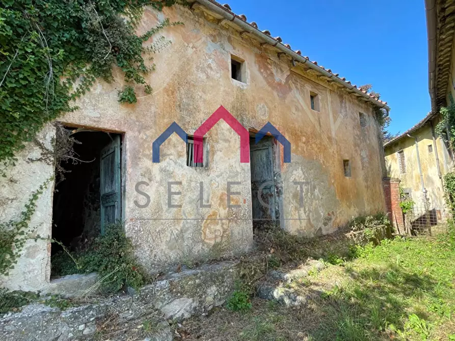 Immagine 107 di Villa in vendita  a Pescaglia