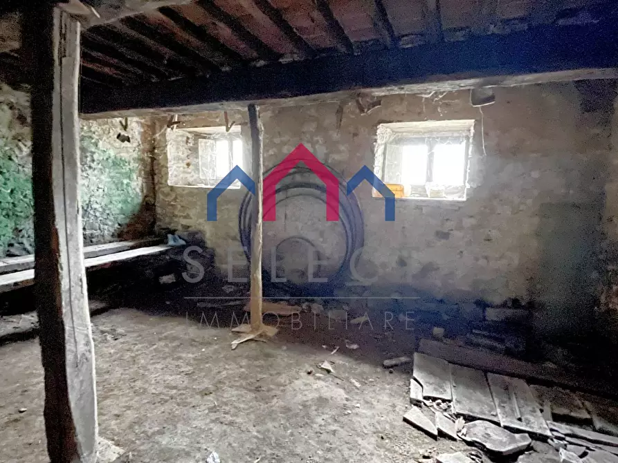 Immagine 39 di Terratetto in vendita  a Borgo A Mozzano