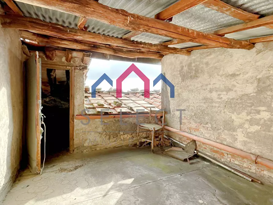 Immagine 34 di Terratetto in vendita  a Borgo A Mozzano