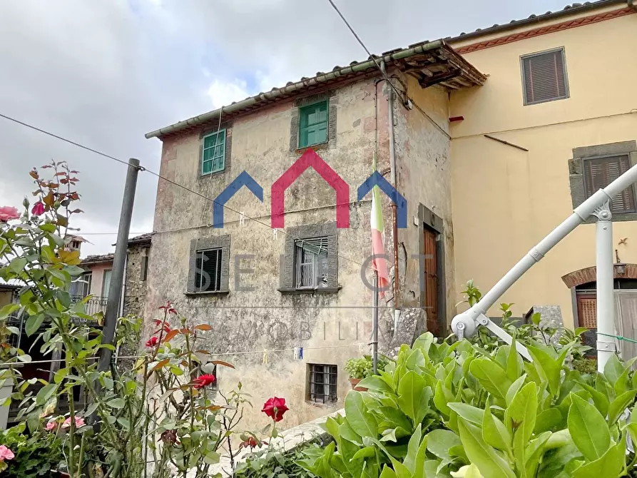 Immagine 1 di Terratetto in vendita  a Borgo A Mozzano
