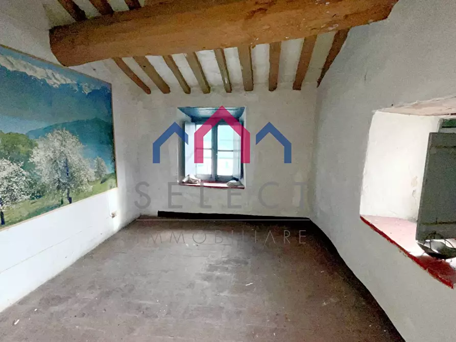 Immagine 29 di Terratetto in vendita  a Borgo A Mozzano