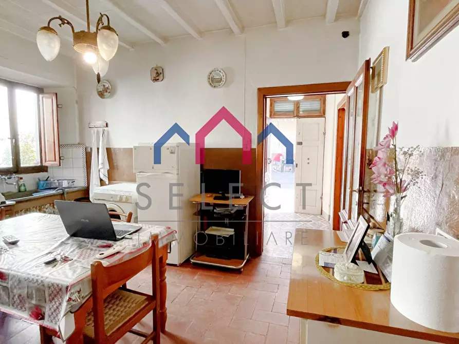 Immagine 10 di Villa in vendita  a Bagni Di Lucca