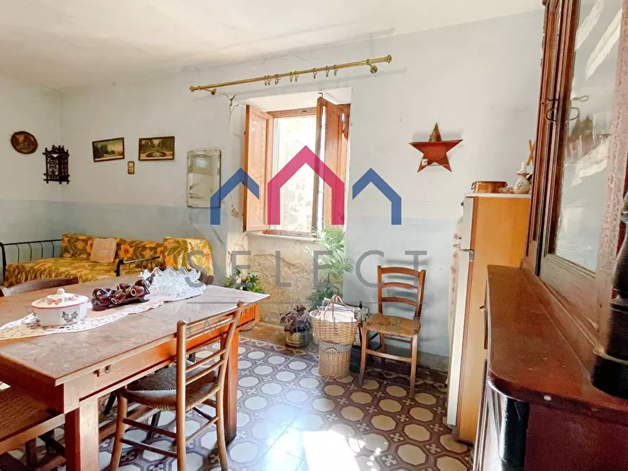 Immagine 32 di Villa in vendita  a Bagni Di Lucca