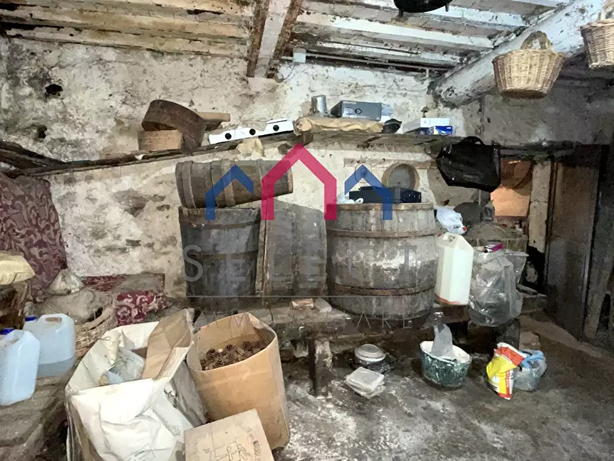 Immagine 68 di Villa in vendita  a Bagni Di Lucca