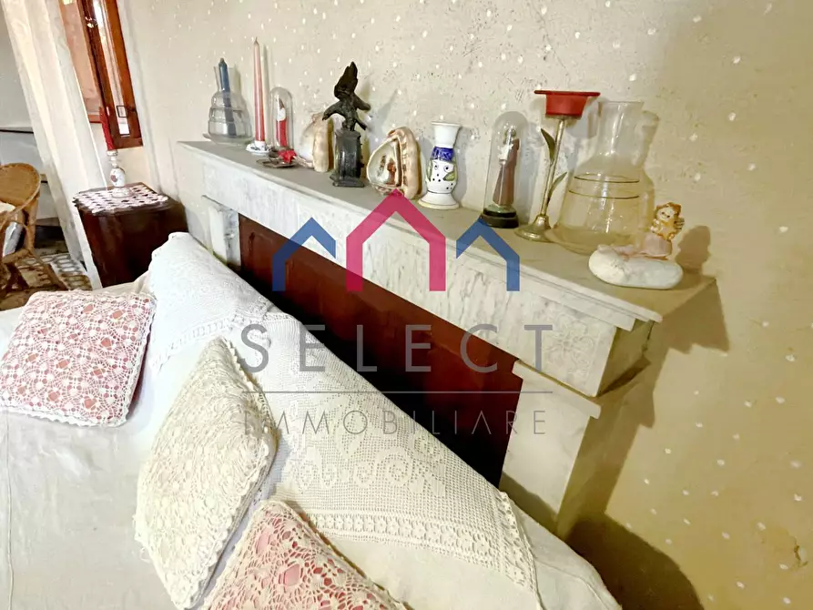 Immagine 26 di Villa in vendita  a Bagni Di Lucca