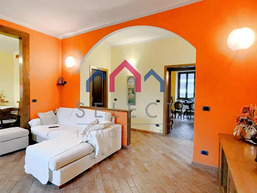 Immagine 9 di Appartamento in vendita  a Borgo A Mozzano