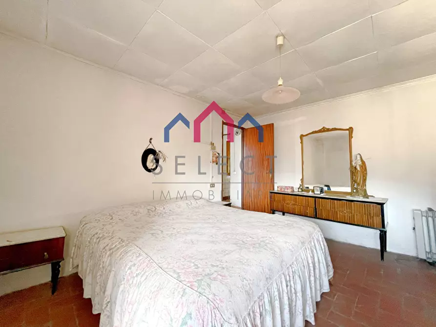 Immagine 34 di Appartamento in vendita  a Borgo A Mozzano