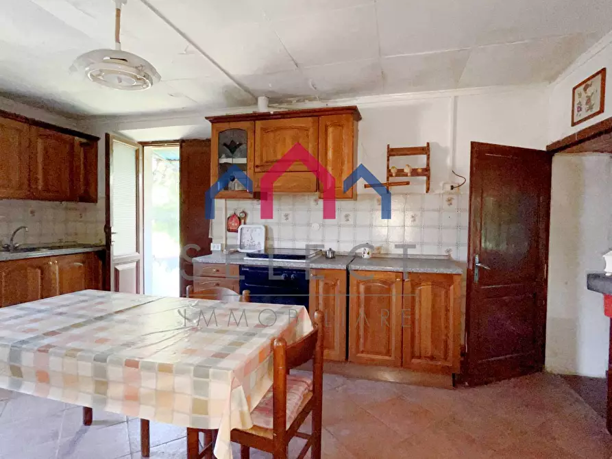 Immagine 12 di Appartamento in vendita  a Borgo A Mozzano