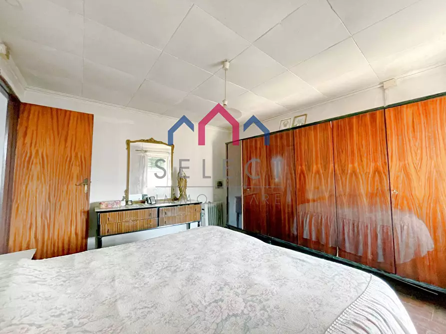 Immagine 35 di Appartamento in vendita  a Borgo A Mozzano