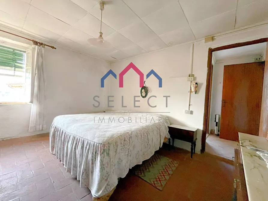 Immagine 38 di Appartamento in vendita  a Borgo A Mozzano