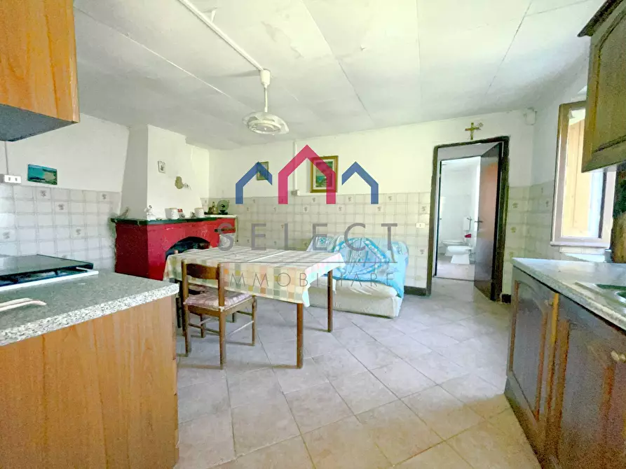 Immagine 16 di Appartamento in vendita  a Borgo A Mozzano