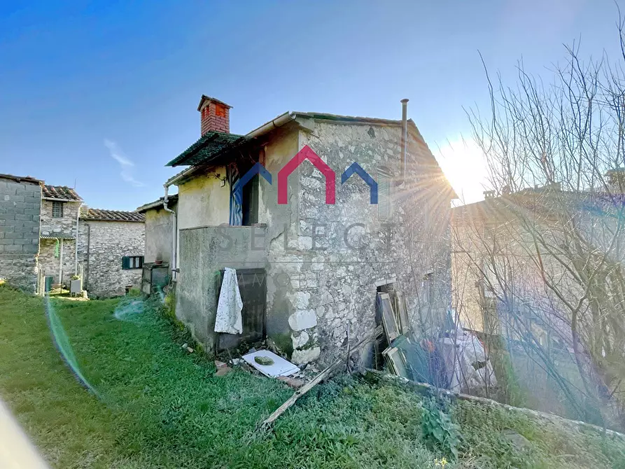 Immagine 8 di Appartamento in vendita  a Borgo A Mozzano