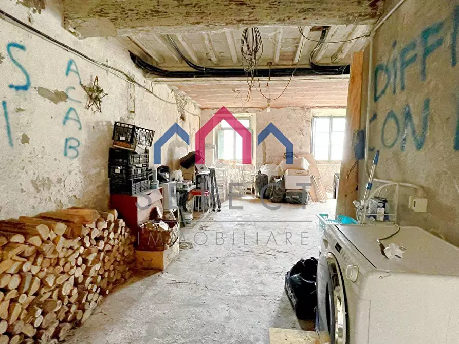 Immagine 42 di Appartamento in vendita  a Borgo A Mozzano